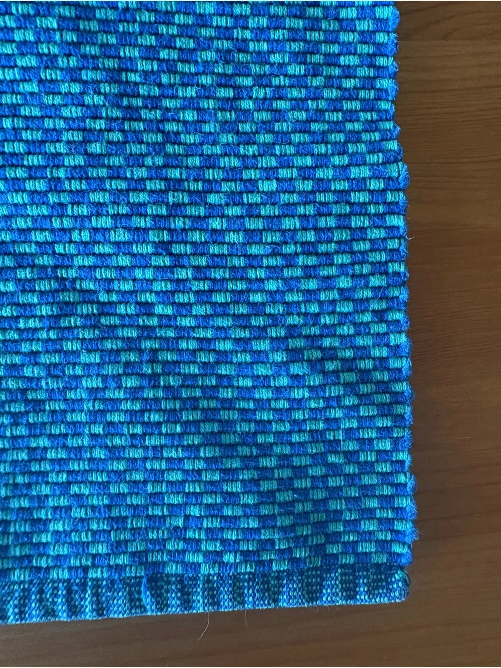 Crate & Barrel Cotton Place Mats Interlocking Blue & Green Set of 2